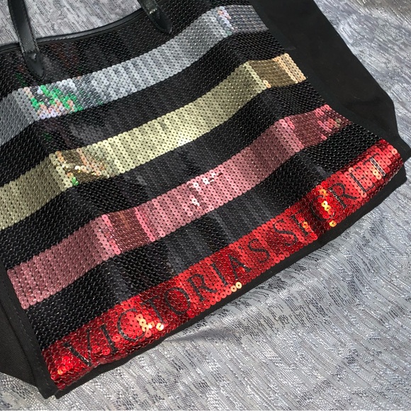 New Victoria’s Secret Bag with Sequins - Picture 3 of 6